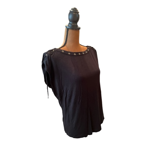 Carmen Marc Valvo Black Boat Neck with Rivets Top Size Medium  #B105 - Picture 2 of 3